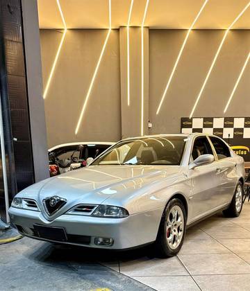 ALFA ROMEO 166 3.0 V6 24V GASOLINA 4P AUTOMÁTICO ALFA ROMEO 166 3.0 V6 24V GASOLINA 4P AUTOMÁTICO